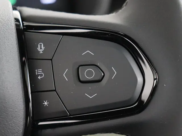 Lynk & Co 01 1.5 More 2025 Hybride Benzine 26