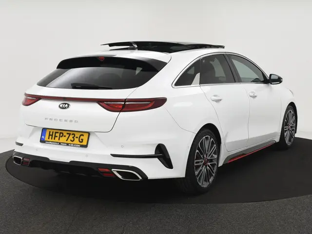 Kia ProCeed 1.6 T-GDI GT 204PK 2019 Benzine 9