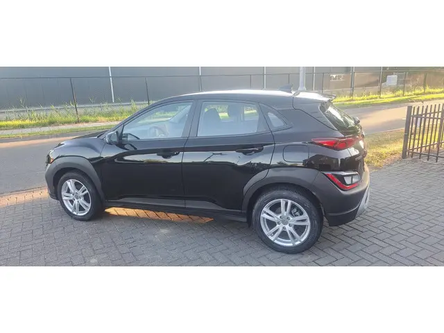 Hyundai Kona 1.0 T-GDI Comfort camera/carplay 2021 Benzine 4