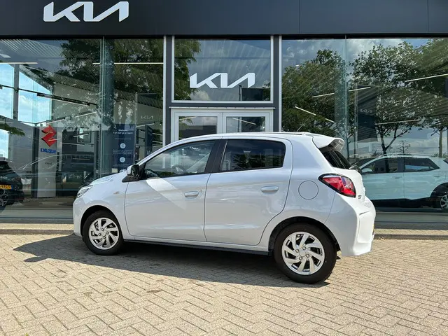 Mitsubishi Space Star 1.2 Dynamic 2022 Benzine 3