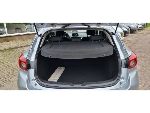 Mazda 3 2.0 SkyActiv-G 120 SkyLease+ 2018 Benzine 38