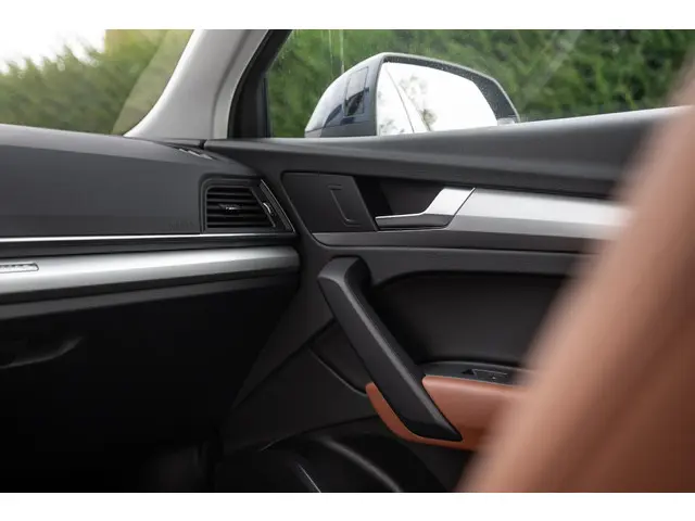 Audi Q5 50 e 2021 Hybride Benzine 20