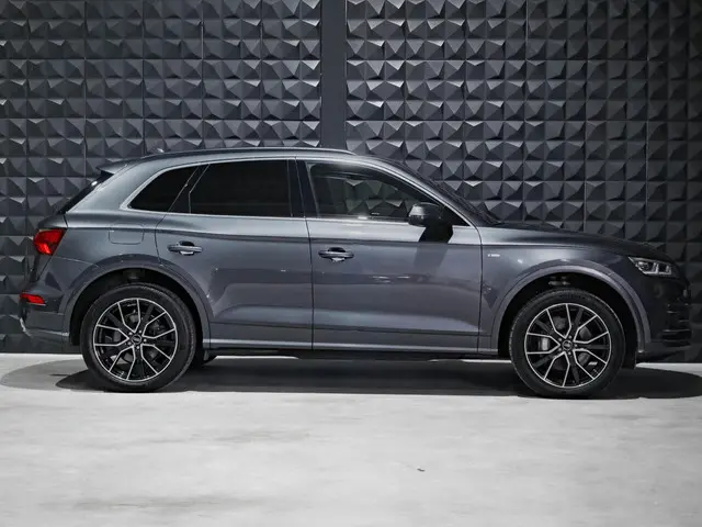 Audi Q5 55 TFSI e quattro 2020 Hybride Benzine 3