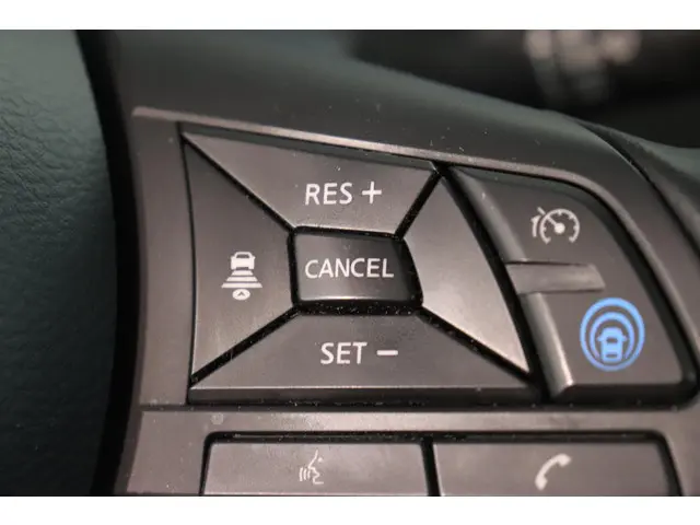 Nissan QASHQAI 1.3 DIG-T N-Tec 2020 Benzine 24