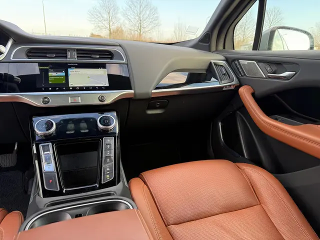 Jaguar I-PACE EV400 HSE 90 kWh 2018 Elektrisch 13