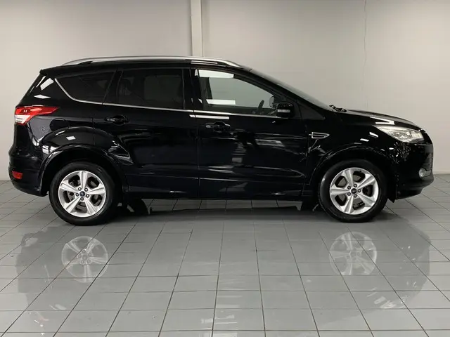 Ford Kuga 1.6 Titanium Plus 2014 Benzine 17