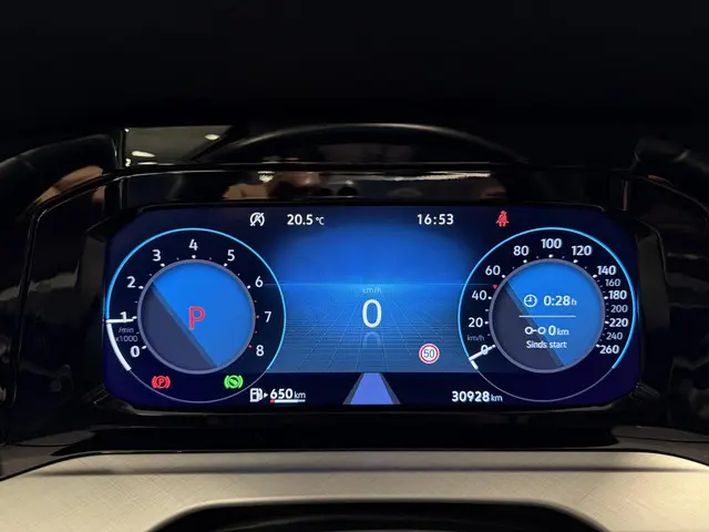 Volkswagen Golf 1.0 eTSI Life Business 2024 Benzine 22