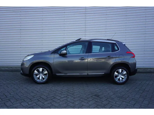 Peugeot 2008 1.2 VTi Allure 2014 Benzine 4