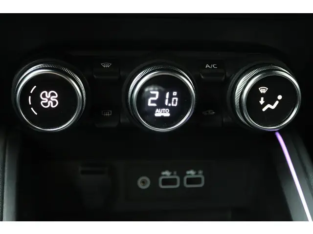 Renault Clio 1.0 TCe 90 GPF Esprit Alpine 2023 Benzine 12