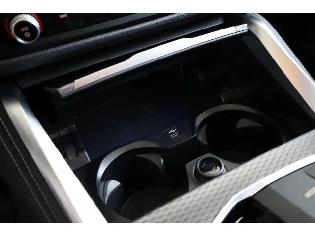 BMW i4 eDrive40 2025 Elektrisch 19