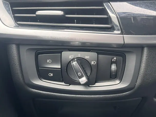 BMW X5 xDrive 50i High Executive 2013 Benzine 39