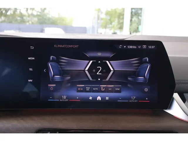 BMW 2 Serie Active Tourer 218i 2024 Benzine 20