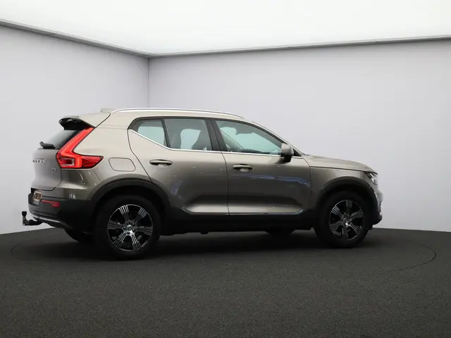 Volvo XC40 T2 Inscription 2020 Benzine 32