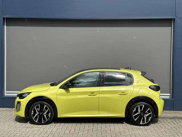 Peugeot e-208 EV GT 51 kWh 156 PK 2024 Elektrisch 3