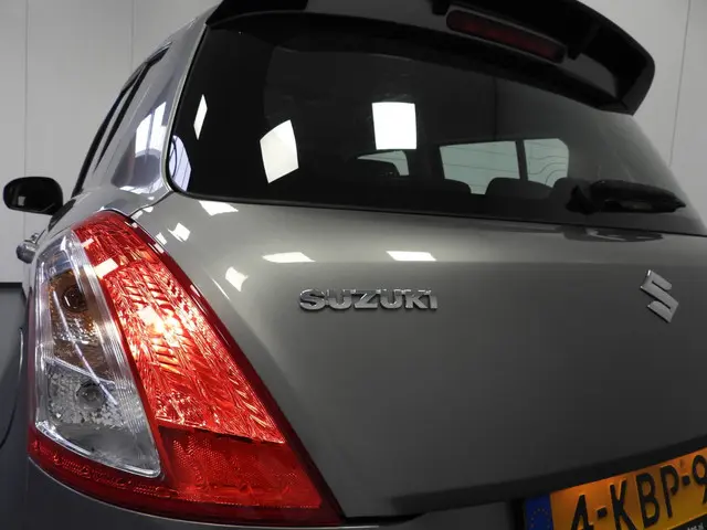 Suzuki Swift 1.2 Comfort EASSS GT 2013 Benzine 16