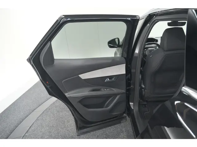 Peugeot 3008 1.2 Hybrid 136 GT 2024 Hybride Benzine 74