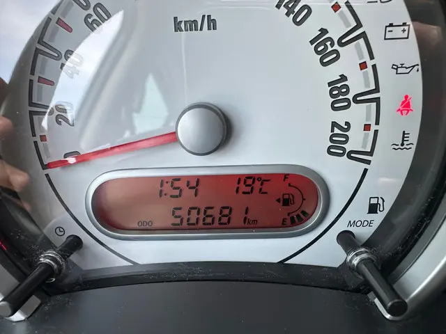 Opel Agila 1.2 Edition // 50 DKM NAP // Airco 2012 Benzine 13