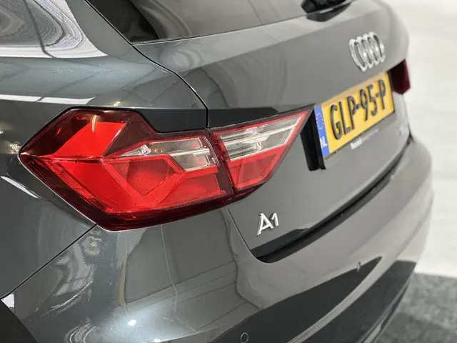 Audi A1 Sportback 30 TFSI Pro Line 2020 Benzine 13