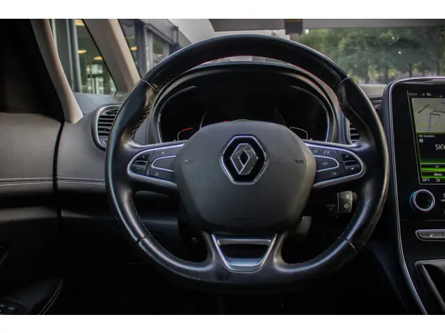 Renault Scénic TCe 130 Bose 2017 Benzine 13