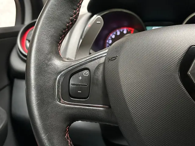 Renault Clio 1.6 R.S. 2014 Benzine 15