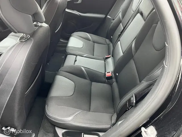 Volvo V40 2.0 D2 Nordic+ 2017 Diesel 9