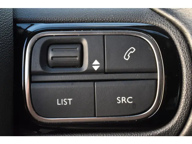 Citroën C3 PureTech 110 Shine 2021 Benzine 16