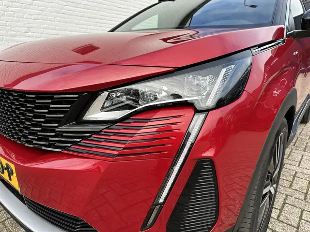 Peugeot 3008 1.6 HYbrid 225 GT 2023 Hybride Benzine 47