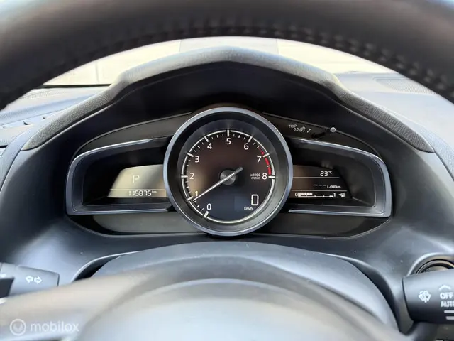 Mazda 3 2.0 SkyActiv-G 120 GT-M 2017 Benzine 29