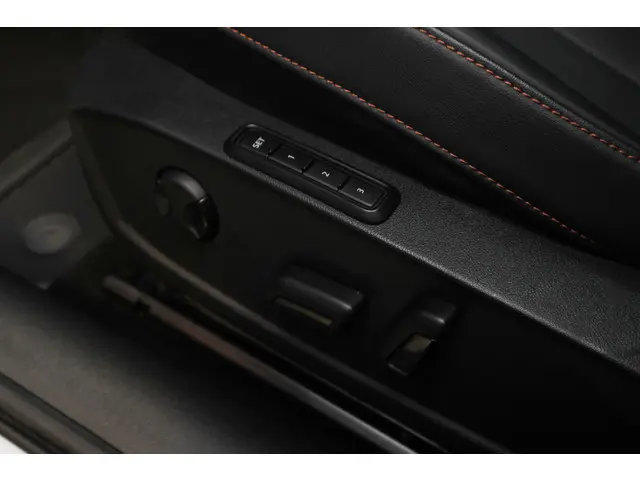 CUPRA Formentor 2.0 TSI 4DRIVE 2023 Benzine 33