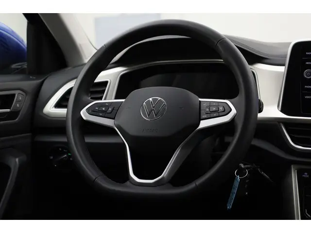 Volkswagen T-Roc 1.5TSI/150PK Life DSG 2025 Benzine 36