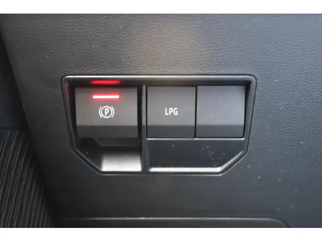 Dacia Duster 1.0 TCe 100 ECO-G Extreme 2025 Benzine 29