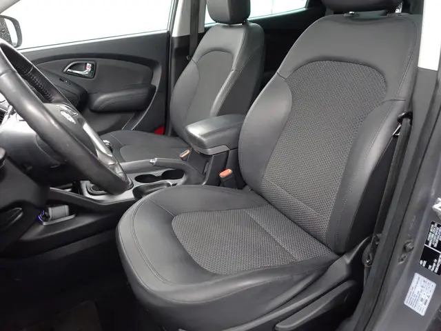 Hyundai ix35 1.6i GDI Style- 2013 Benzine 21