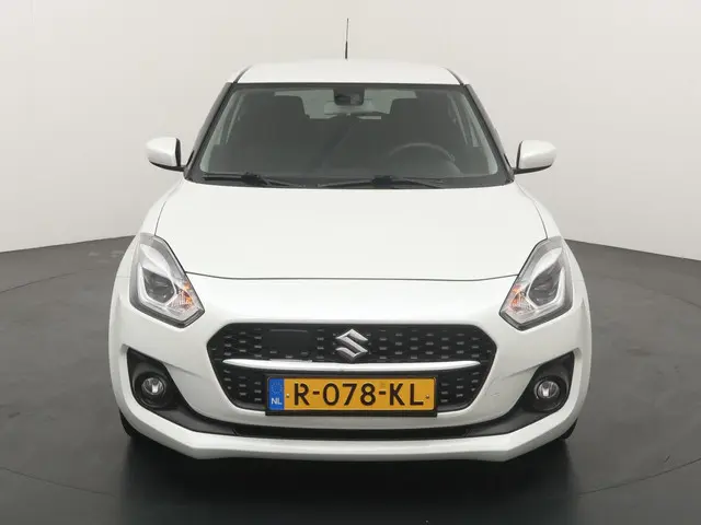 Suzuki Swift 1.2 Select Smart Hybrid 2022 Benzine 8