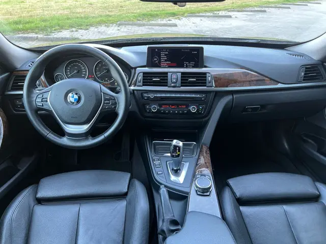 BMW 3 Serie Gran Turismo 320i High Executive 2014 Benzine 30