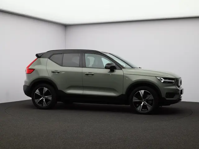 Volvo XC40 Recharge P8 AWD R-Design 2020 Elektrisch 32