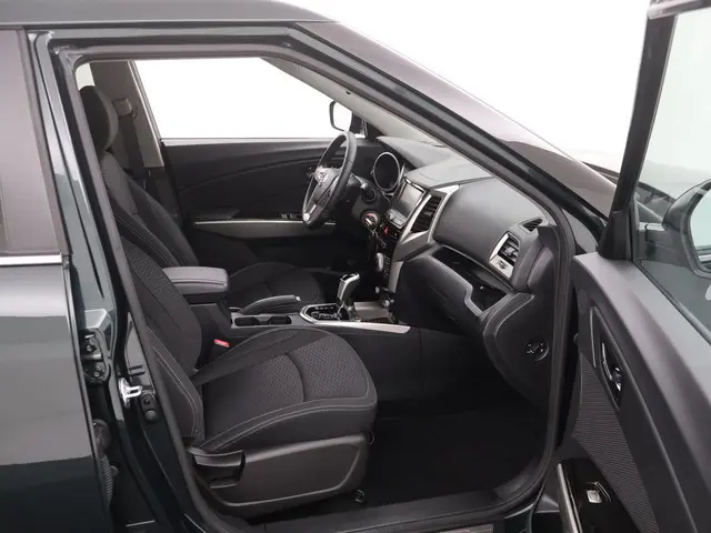 SsangYong Tivoli 1.6 Quartz 128PK AUTOM. 2018 Benzine 25