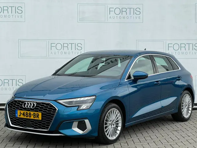 Audi A3 Sportback 35 TFSI Business edition 2020 Benzine
