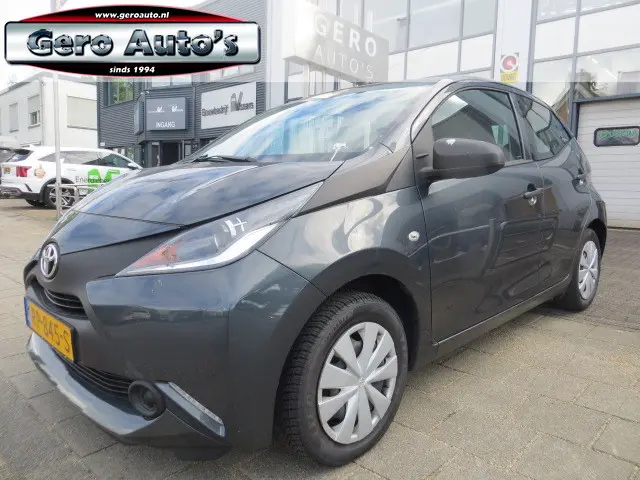 Toyota Aygo 1.0 VVT-i x-fun nl auto 5 drs 2018 Benzine