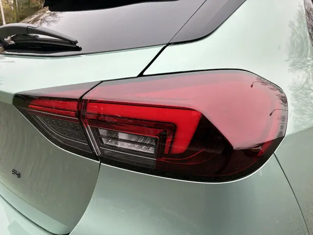 Opel Corsa 1.2 Turbo Yes 2025 Benzine 27