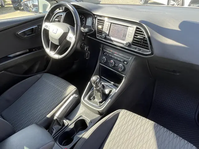 SEAT Leon ST 1.2 TSi 110 pk Style 2014 Benzine 11