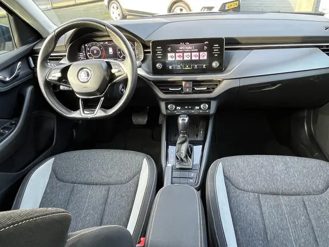 Škoda Kamiq 1.0 TSi DSG Style 2021 Benzine 16