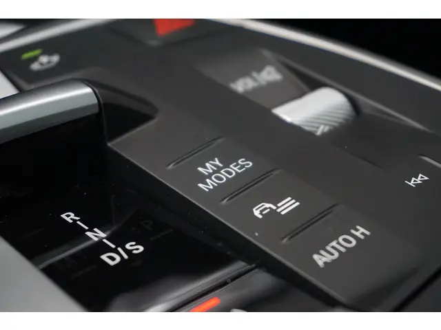 BMW X1 xDrive25e 2025 Hybride Benzine 20