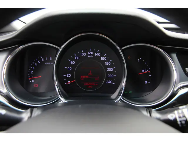 Kia cee'd Sportswagon 1.6 GDI DynamicLine 2015 Benzine 22
