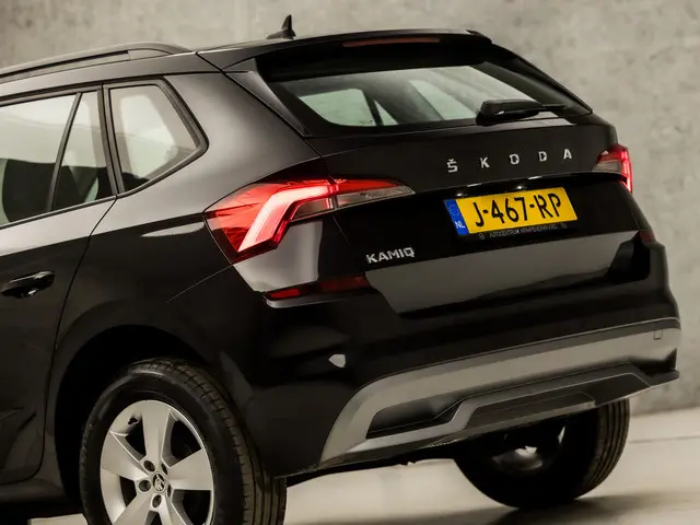 Škoda Kamiq 1.0 TSI Sport 2020 Benzine 11