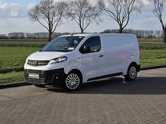 Opel Vivaro 2