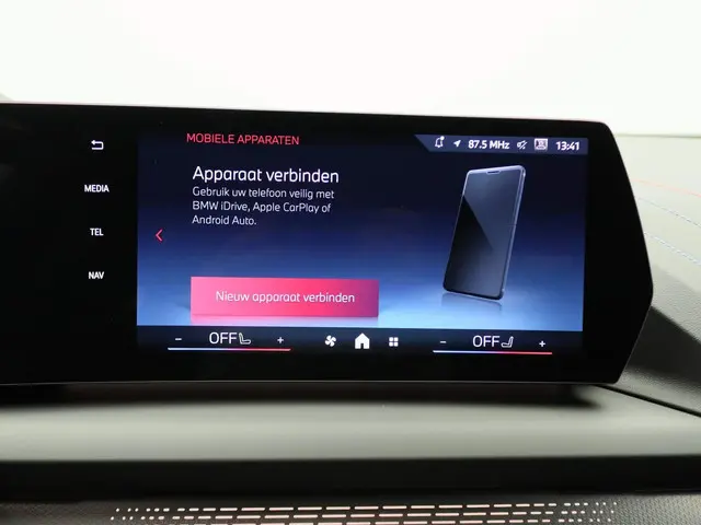 BMW 1 Serie 5-deurs M135i xDrive 2025 Benzine 15