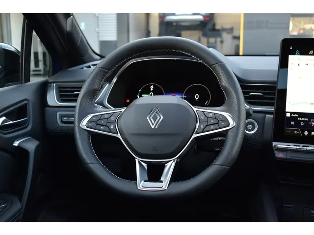 Renault Captur esprit Alpine 2025 Hybride Benzine 15