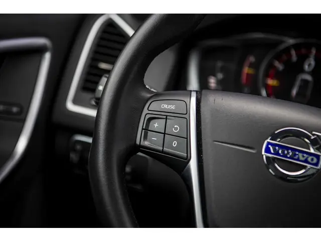 Volvo XC60 2.0 T5 FWD Polar+ 2017 Benzine 21