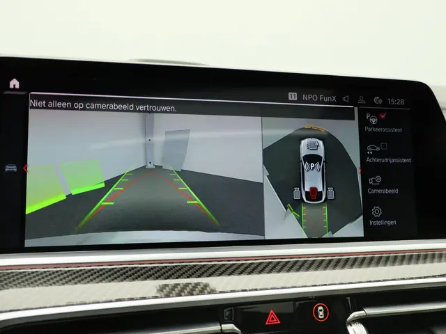 BMW X6 M Competition 2022 Benzine 23