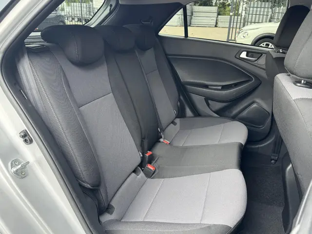 Hyundai i20 1.0 T-GDI PREMIUM 2020 Benzine 12